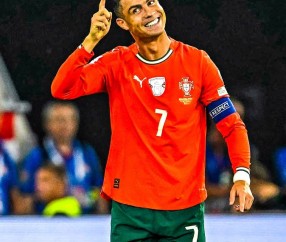 kaiyun体育-包含C罗与50激战巴黎圣日耳曼分钟，出色防守胜负难料！，哈登焦点对战气势如虹延续的词条