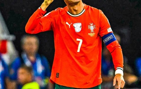 kaiyun体育-包含C罗与50激战巴黎圣日耳曼分钟，出色防守胜负难料！，哈登焦点对战气势如虹延续的词条