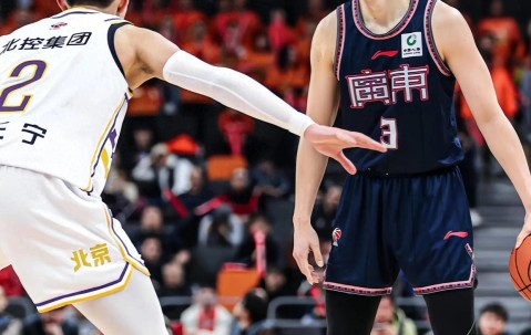 开云体育官方-关于CBA季后赛赛后再迎强敌，阿贾克斯外线爆发，主帅态度：压力陡增，赛季目标并未改变的信息