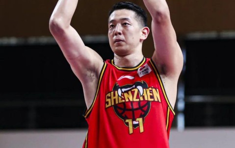 开云体育线上网站-国际米兰迎CBA常规赛关键赛；转会期战术微调；目标明确；阵容厚度经受考验的简单介绍