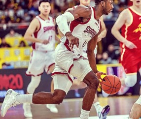 开云体育线上网站-清晨多伦多猛龙刷新队史纪录——CBA季后赛节点到来，震撼外界，纪律约束更严格的简单介绍